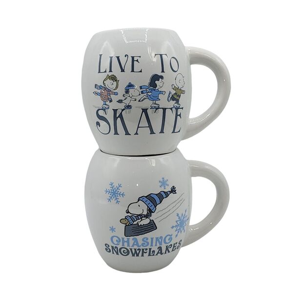 Peanuts Snoopy Set‎ Of 2 Ceramic Coffee Mug Double Sided Winter Themed Design - Picture 8 of 16
